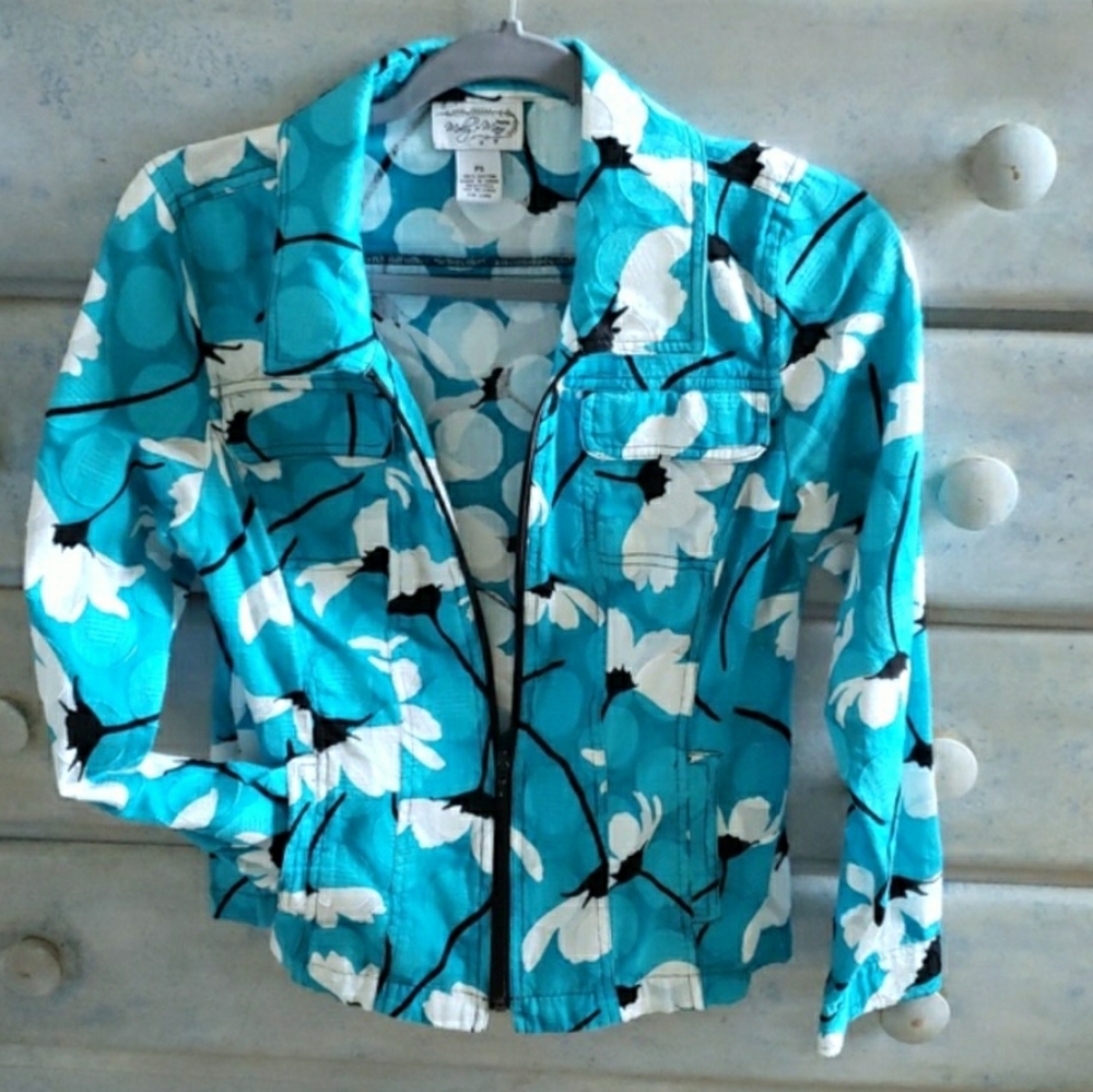 Molly & Maxx Lightweight Floral Jacket